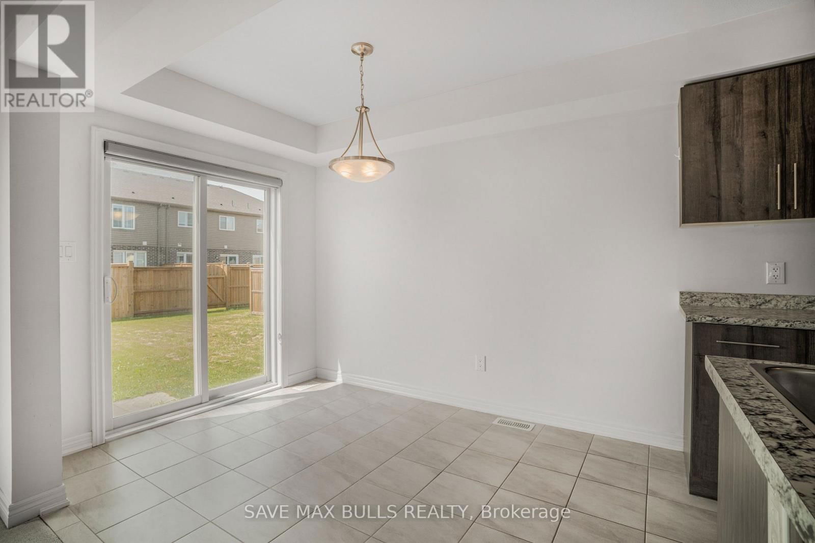636 JULIA DRIVE Image 18