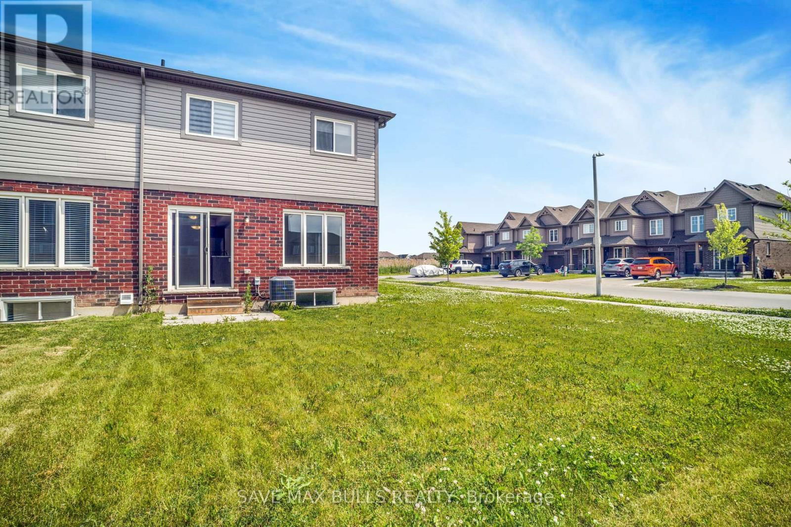 636 JULIA DRIVE Image 19