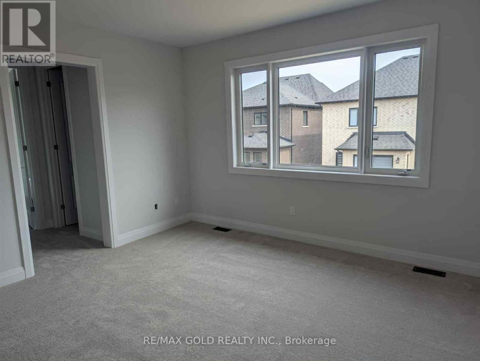 1446 UPPER THAMES DRIVE Image 13