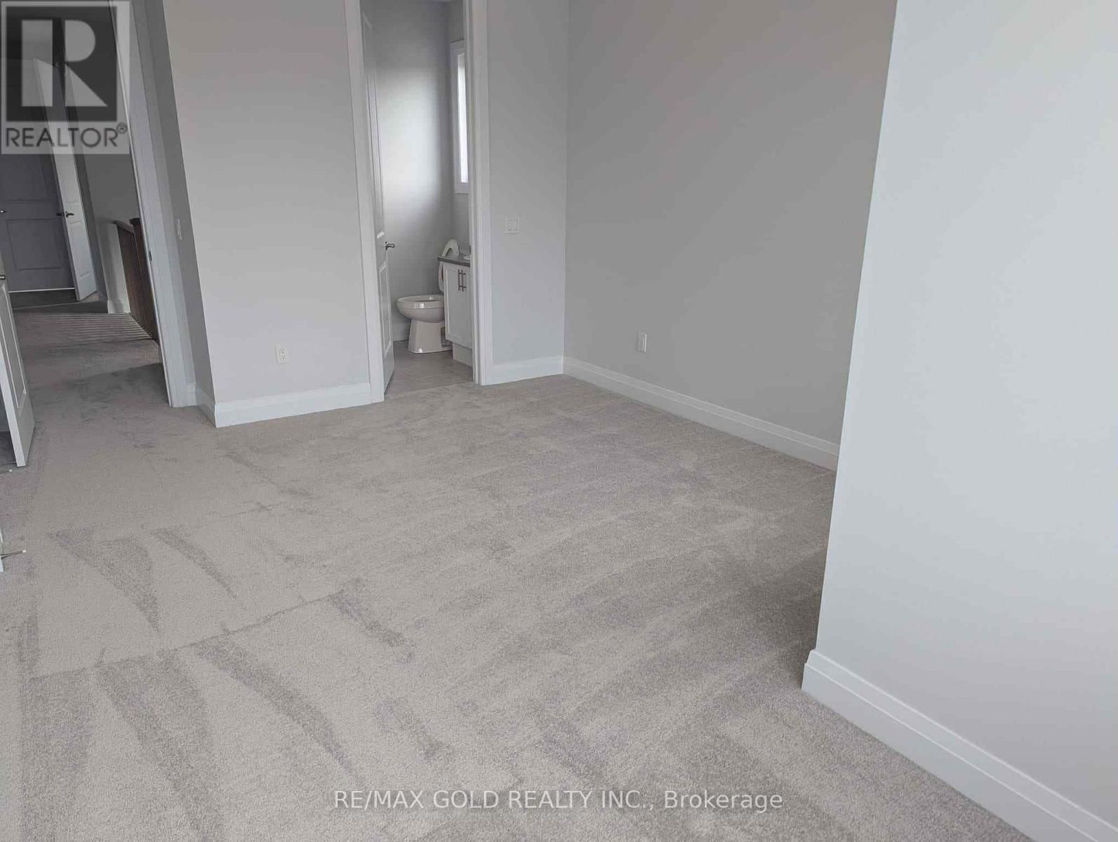 1446 UPPER THAMES DRIVE Image 19