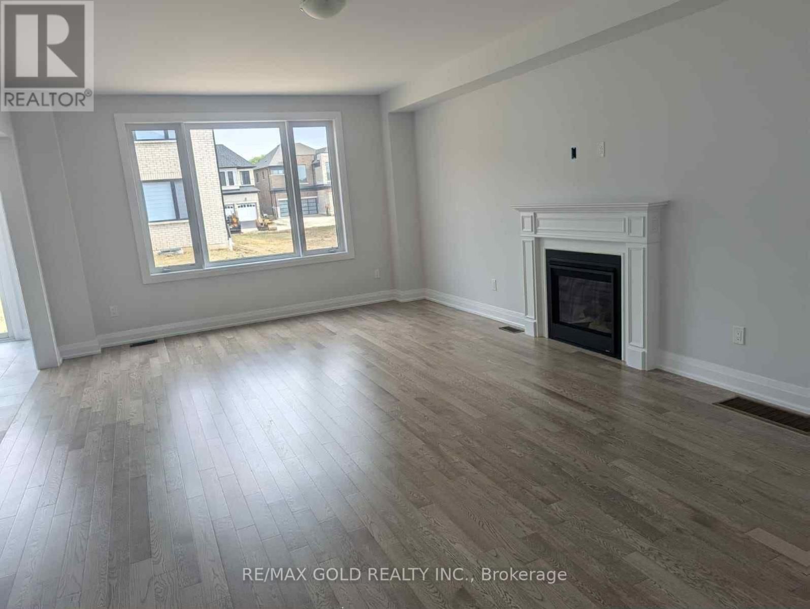 1446 UPPER THAMES DRIVE Image 9