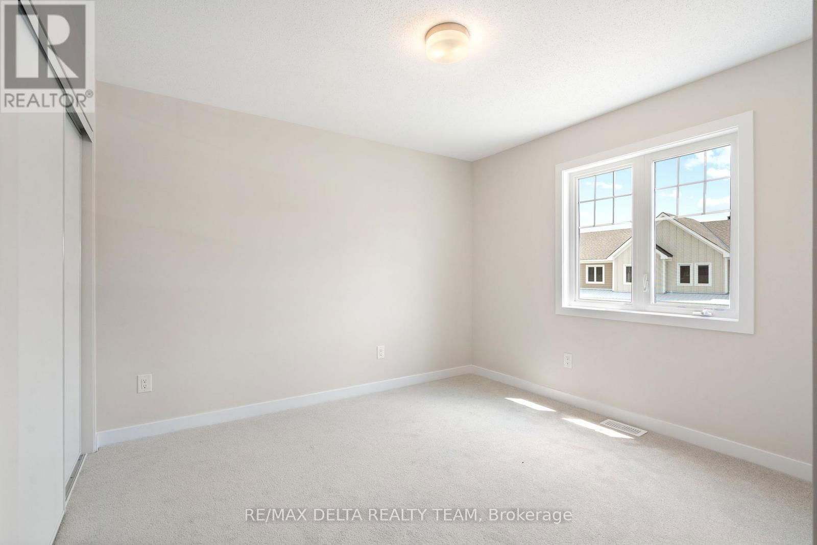 959 SEAGRAVE LANE SOUTH Image 25