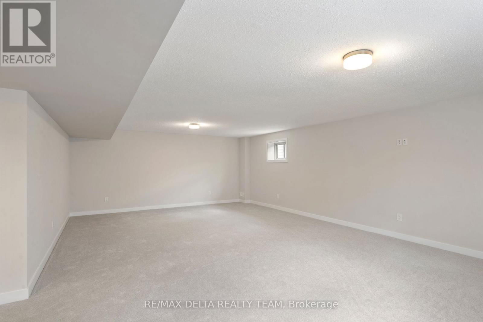 959 SEAGRAVE LANE SOUTH Image 29