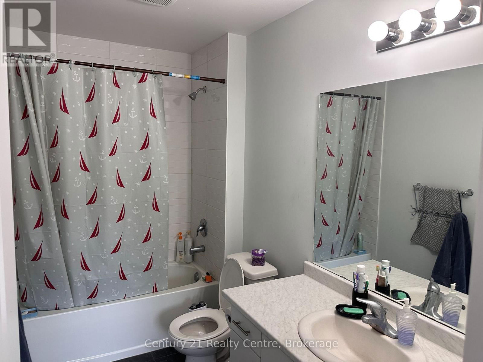 #32 - 520 GREY STREET Image 9