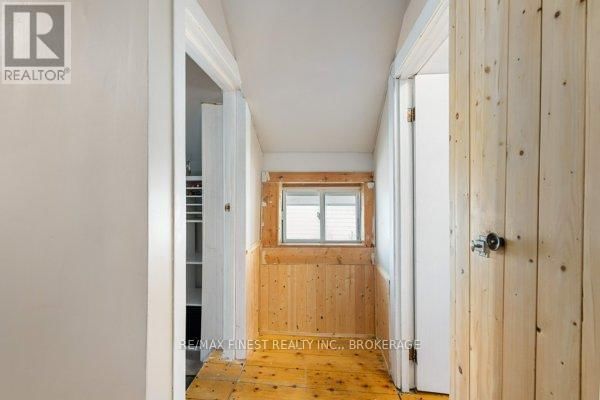 356 YORK STREET Image 20