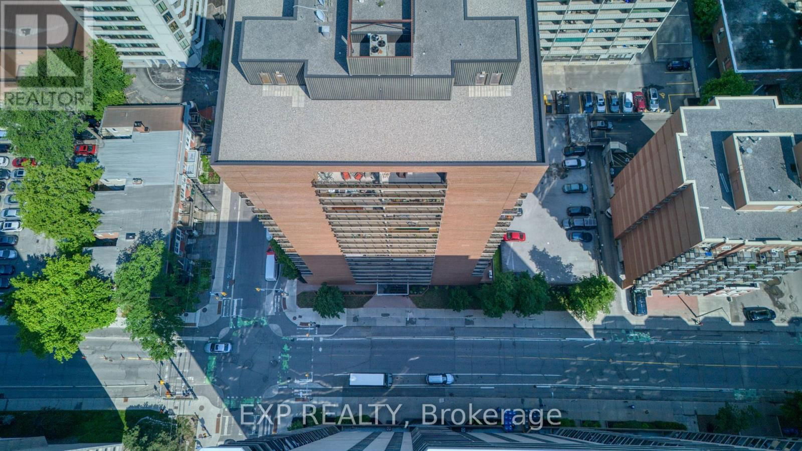 204 - 475 LAURIER AVENUE WEST Image 31