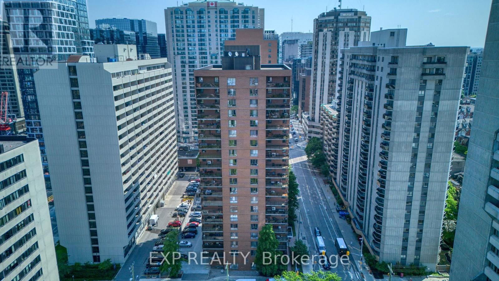 204 - 475 LAURIER AVENUE WEST Image 38