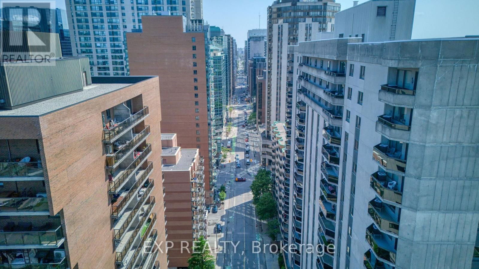 204 - 475 LAURIER AVENUE WEST Image 39