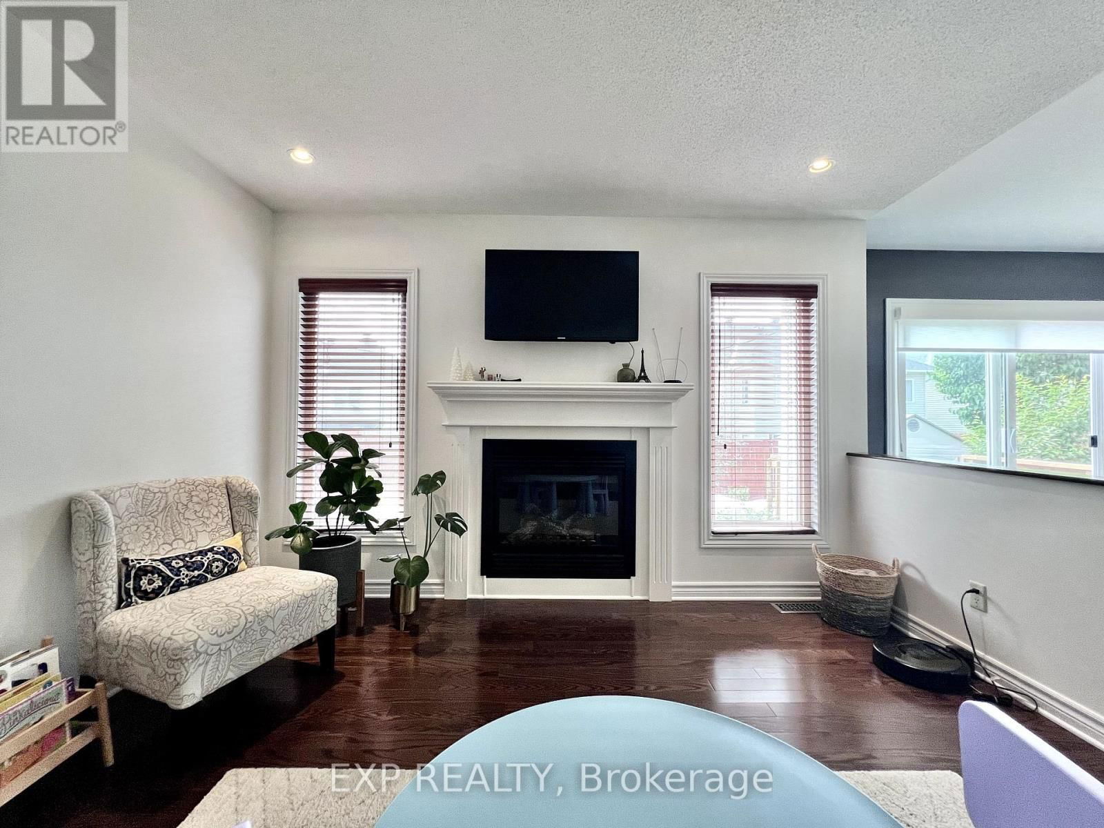 700 BEATRICE DRIVE Image 16