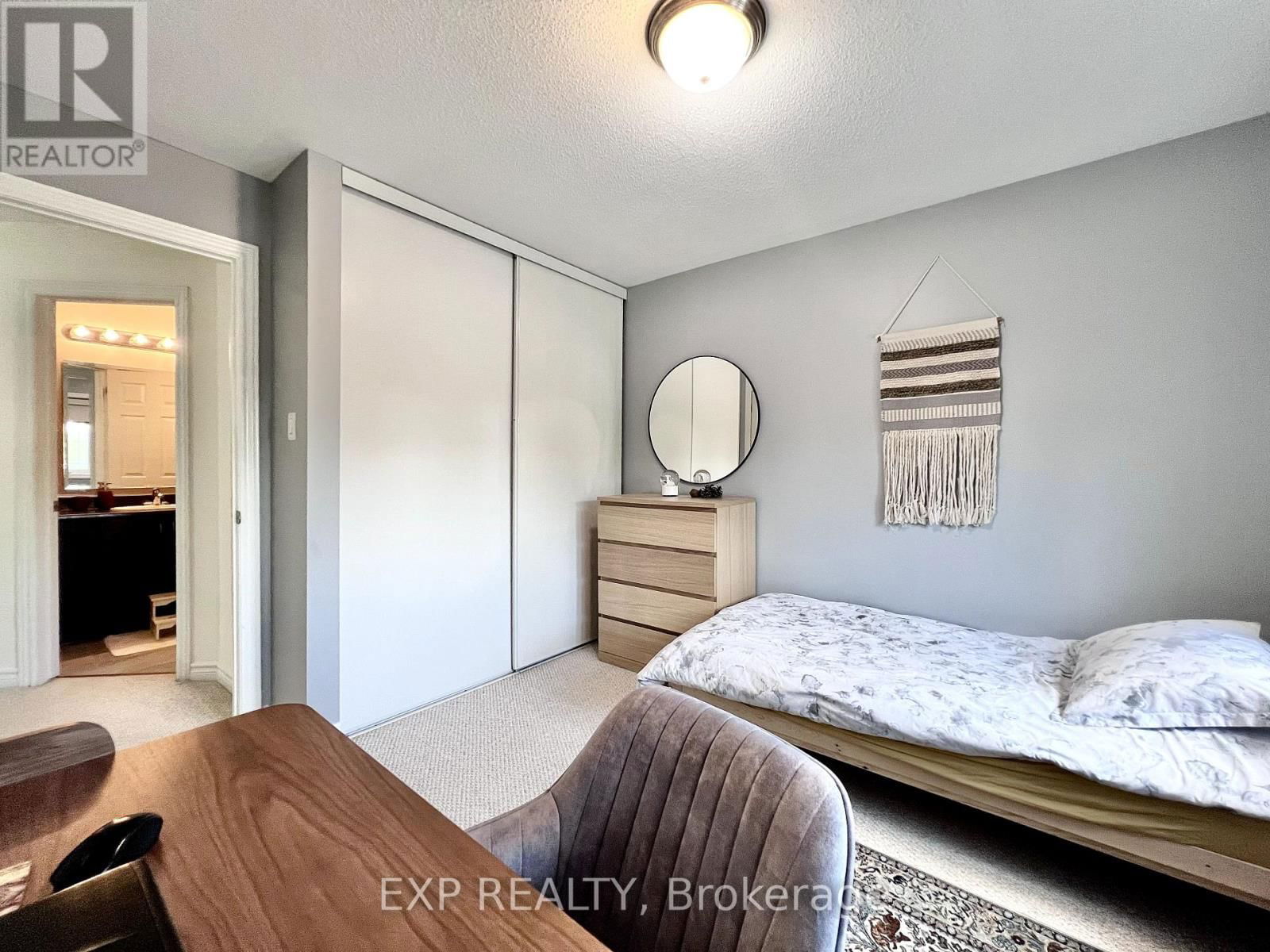 700 BEATRICE DRIVE Image 29
