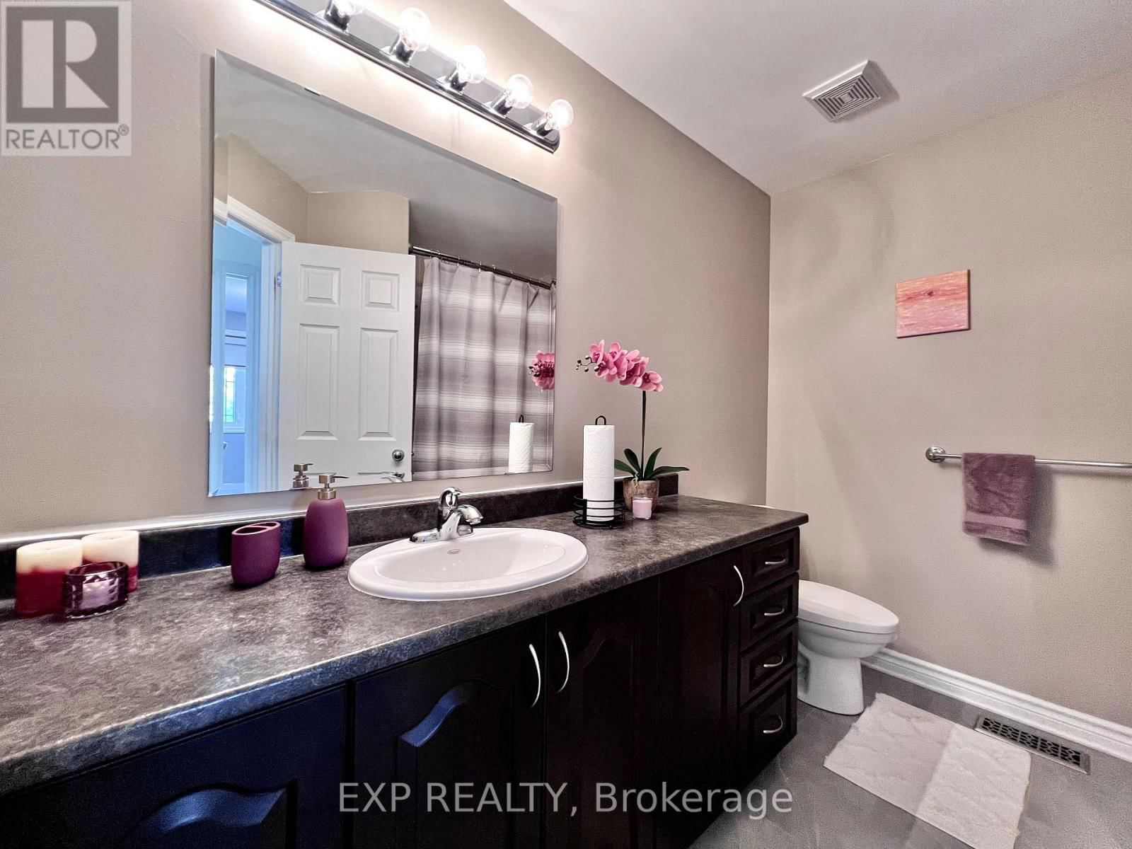 700 BEATRICE DRIVE Image 30