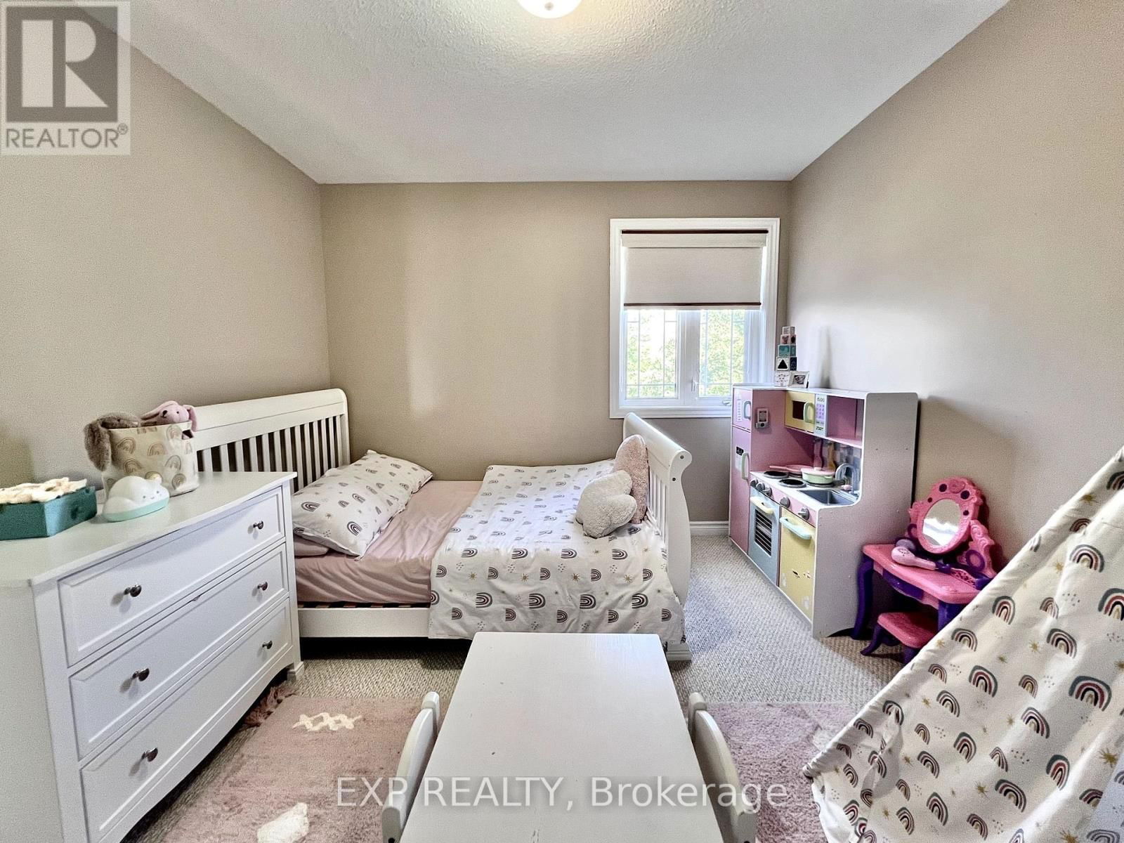 700 BEATRICE DRIVE Image 33