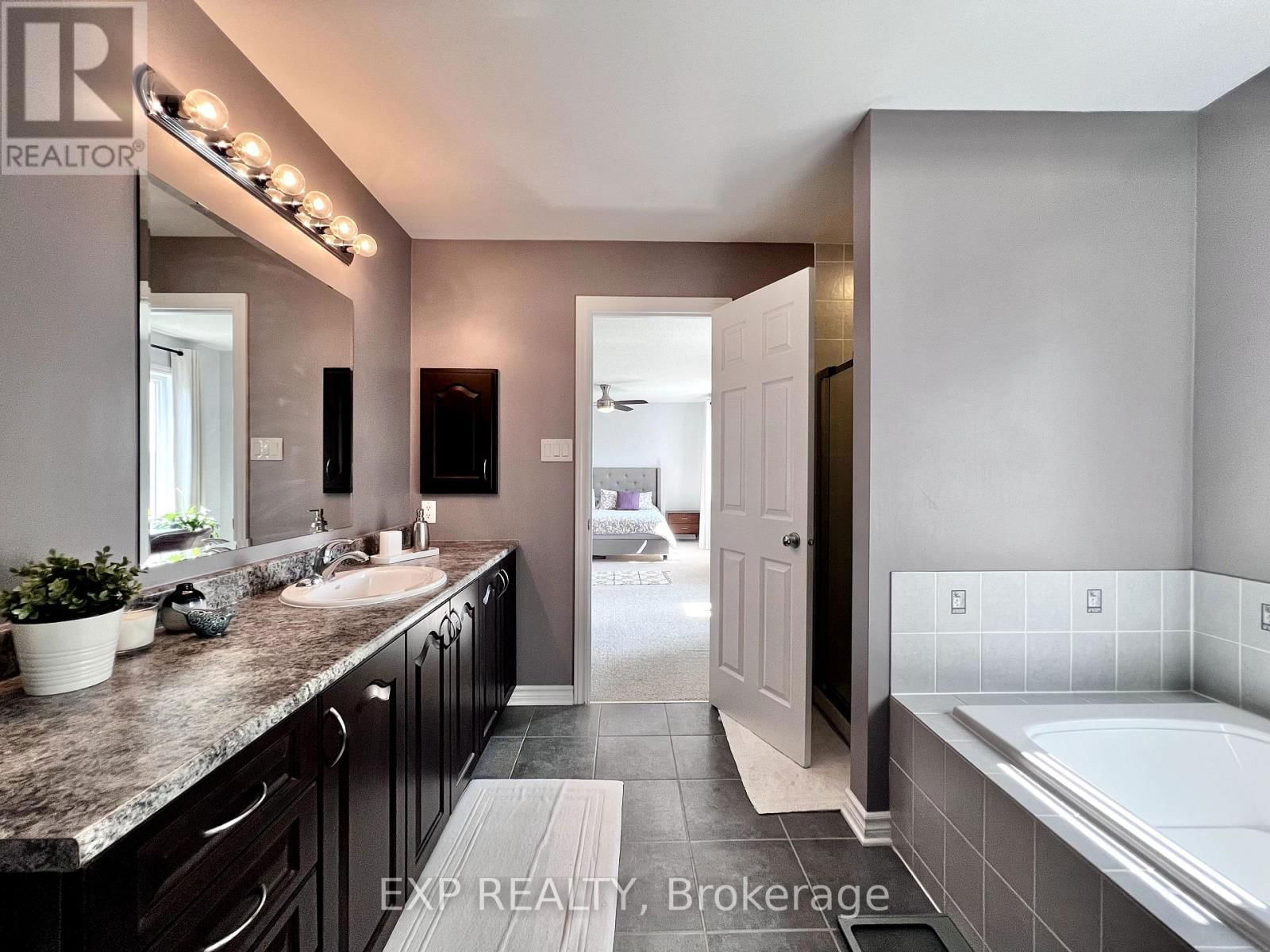 700 BEATRICE DRIVE Image 43