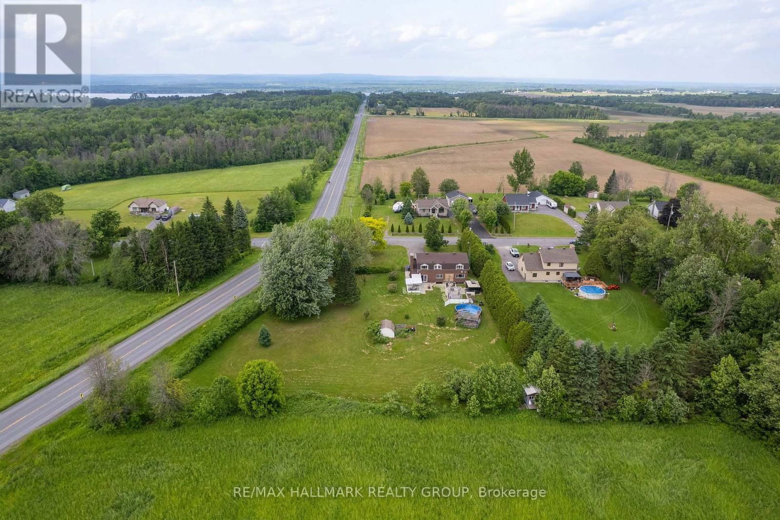 2914 PATTEE ROAD EAST Image 18