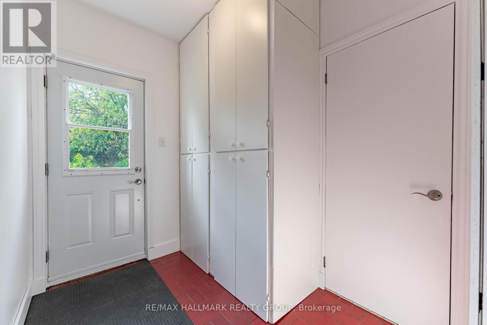 2914 PATTEE ROAD EAST Image 36