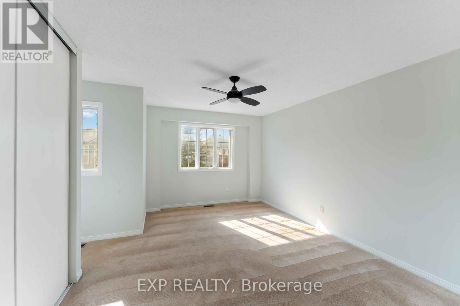 21 YORKVILLE STREET Image 21