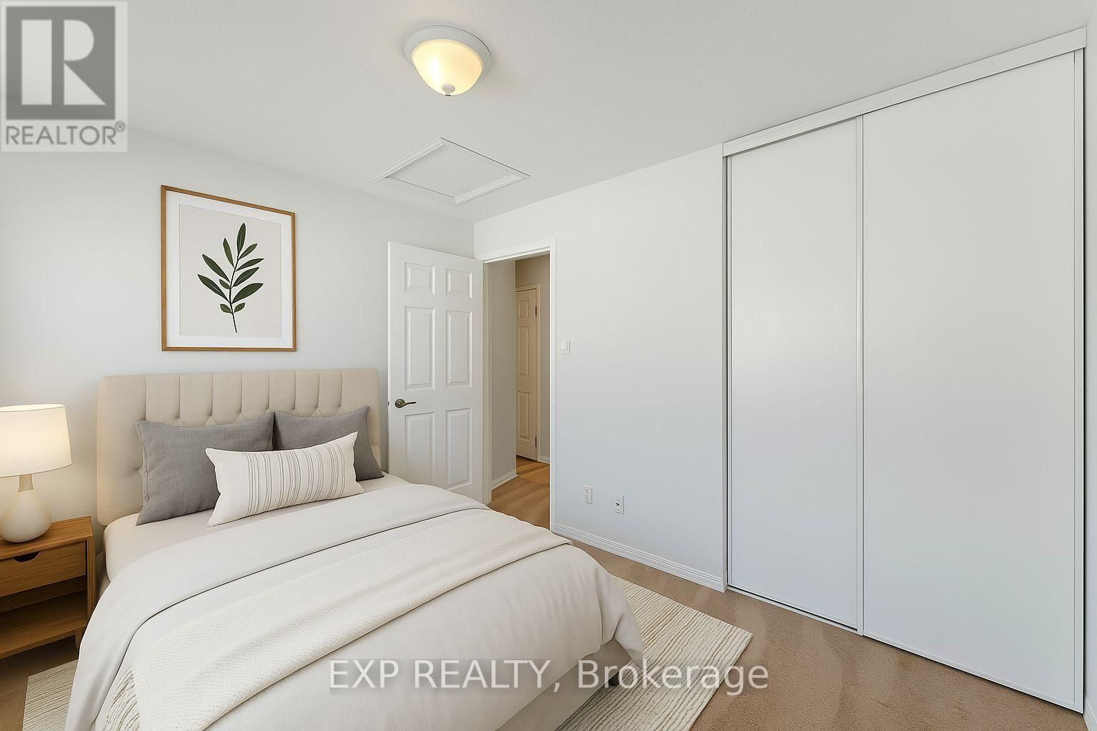 21 YORKVILLE STREET Image 25