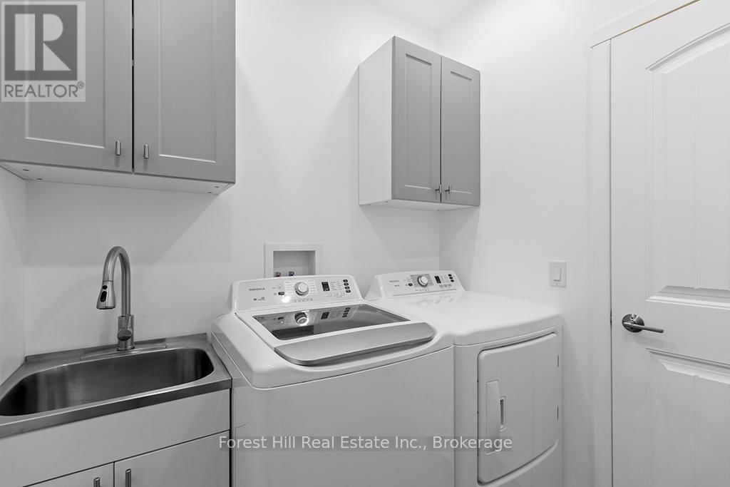 45 HILL STREET Image 27