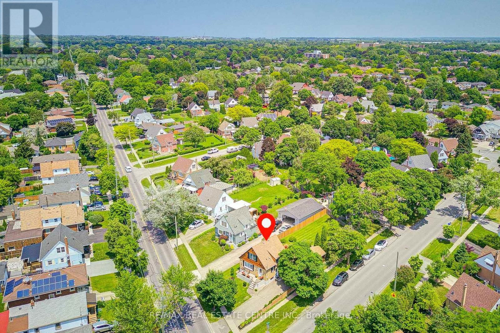 272 GRANTHAM AVENUE Image 3