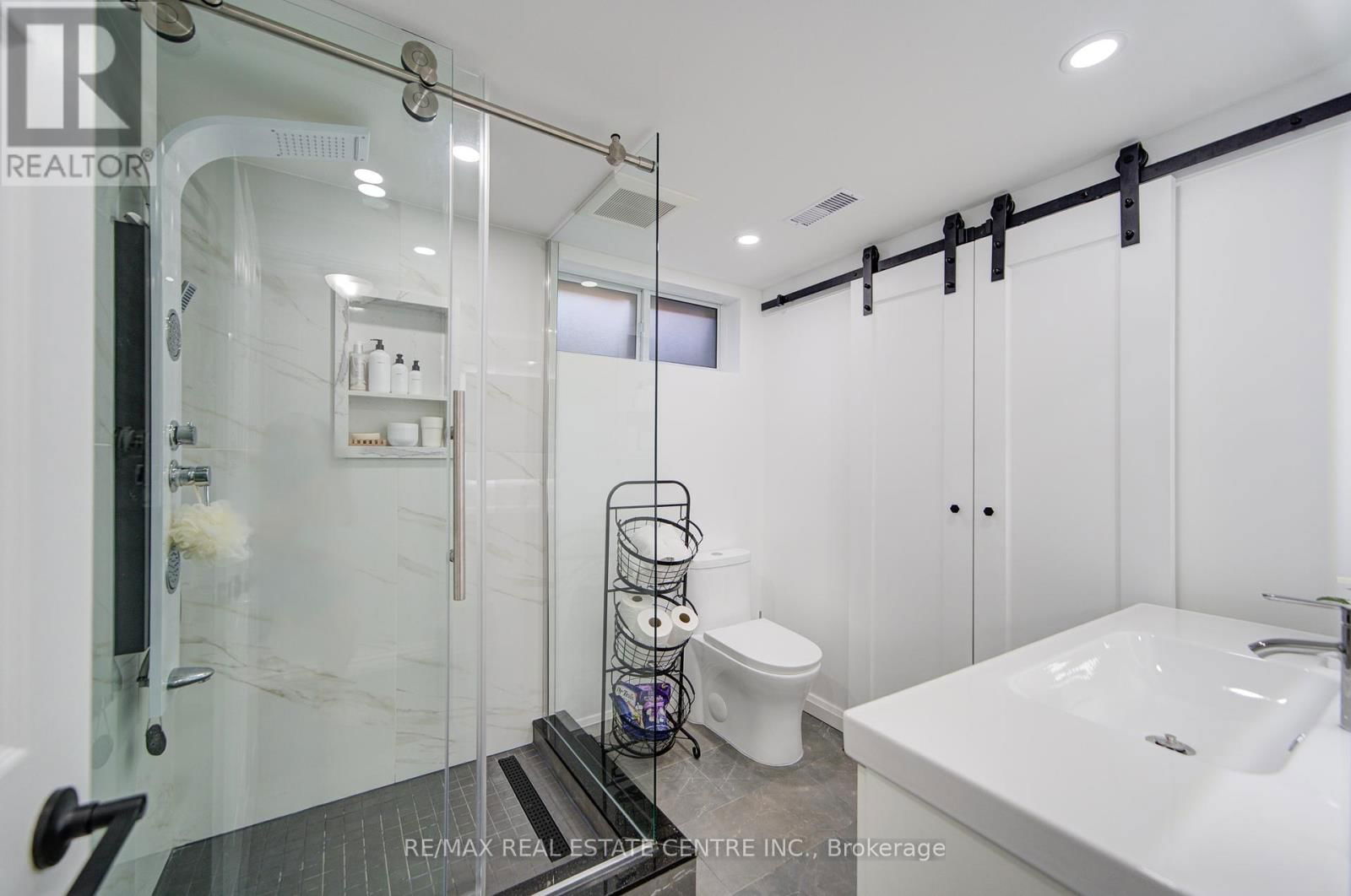 272 GRANTHAM AVENUE Image 31