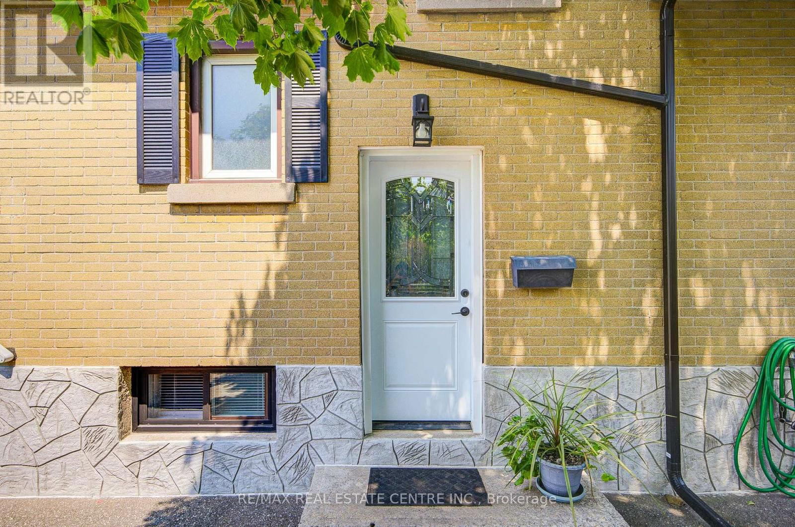 272 GRANTHAM AVENUE Image 33