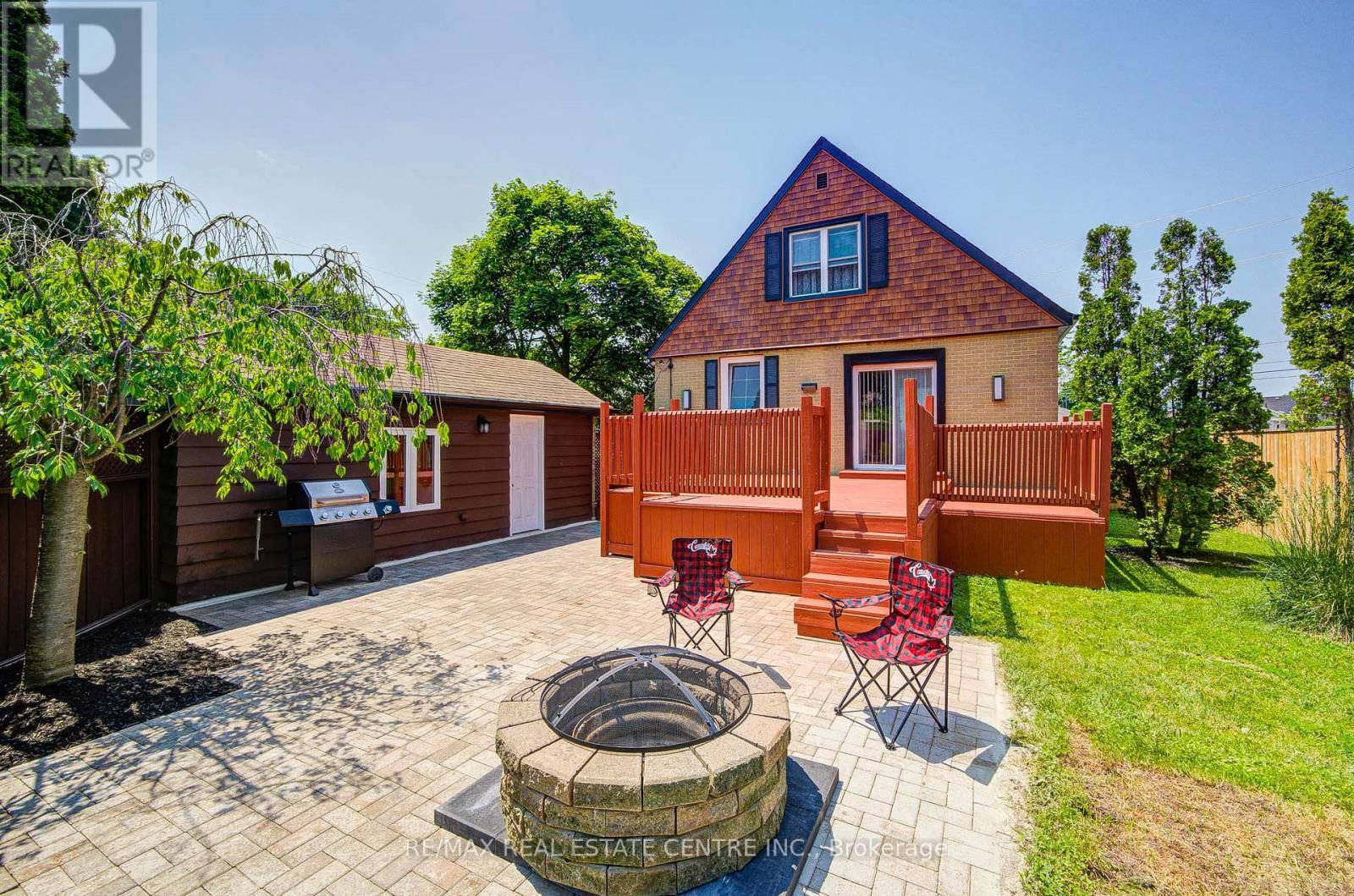 272 GRANTHAM AVENUE Image 34