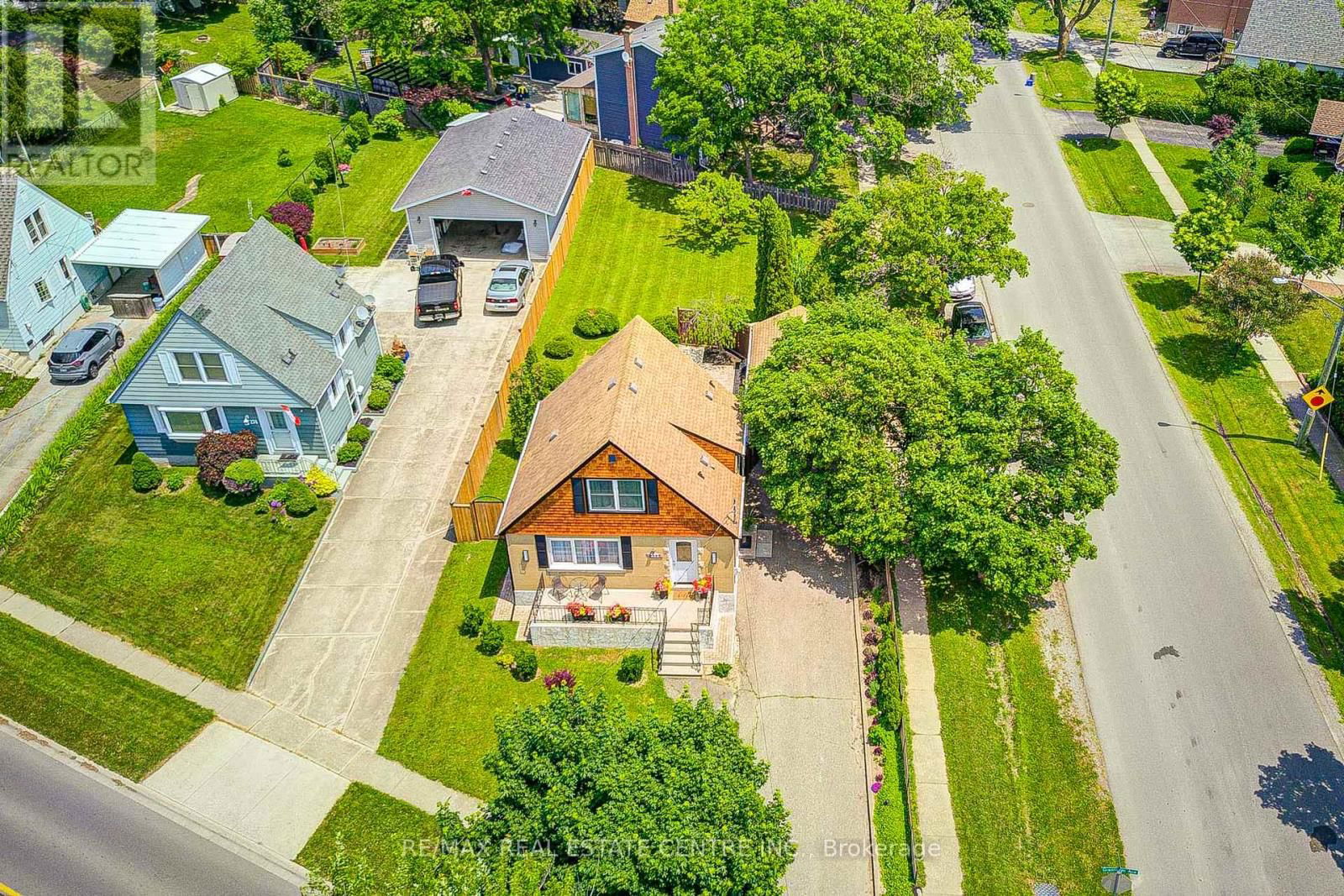 272 GRANTHAM AVENUE Image 5
