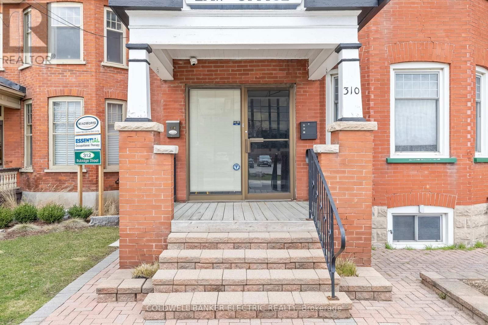 310 RUBIDGE STREET Image 4