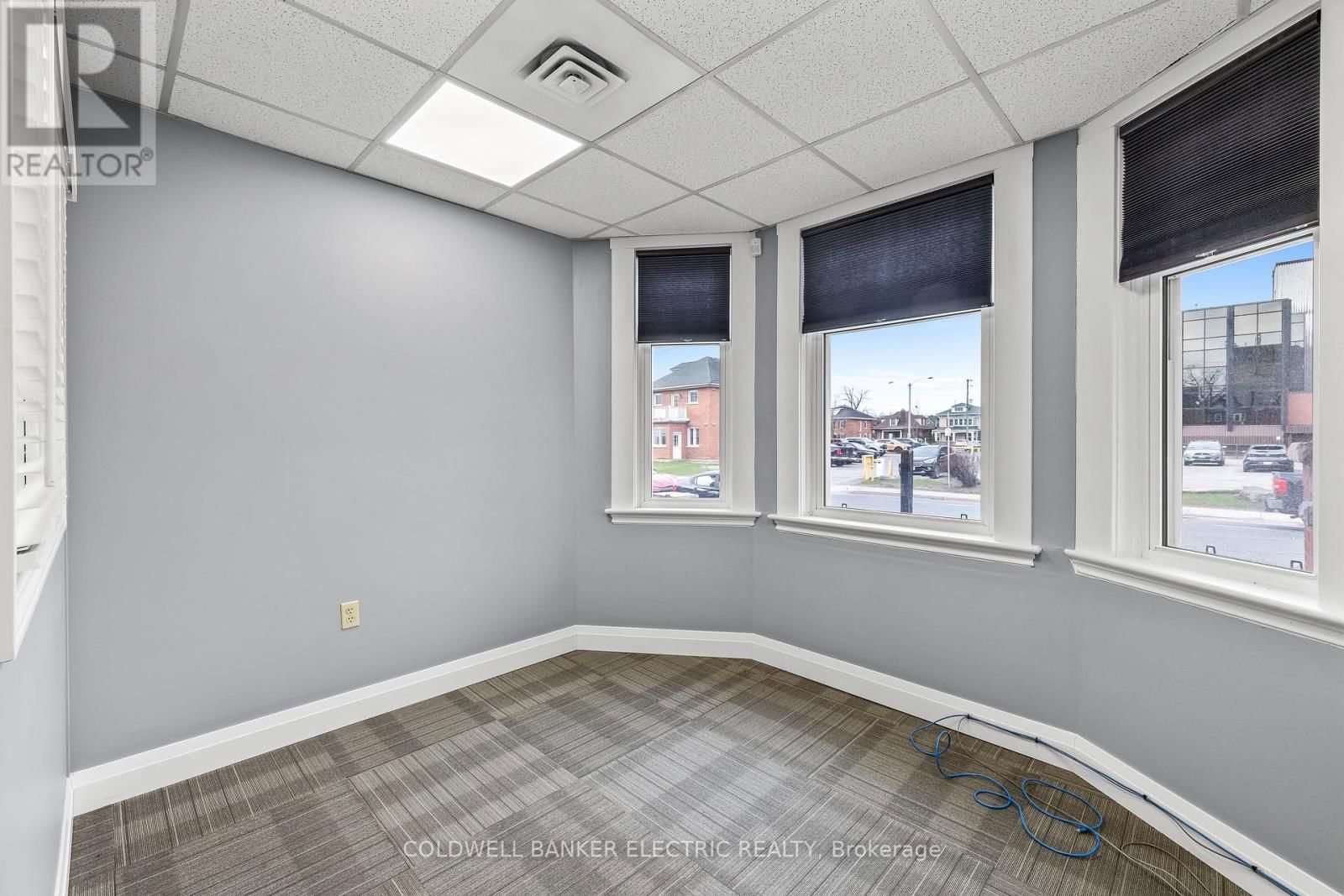 310 RUBIDGE STREET Image 8