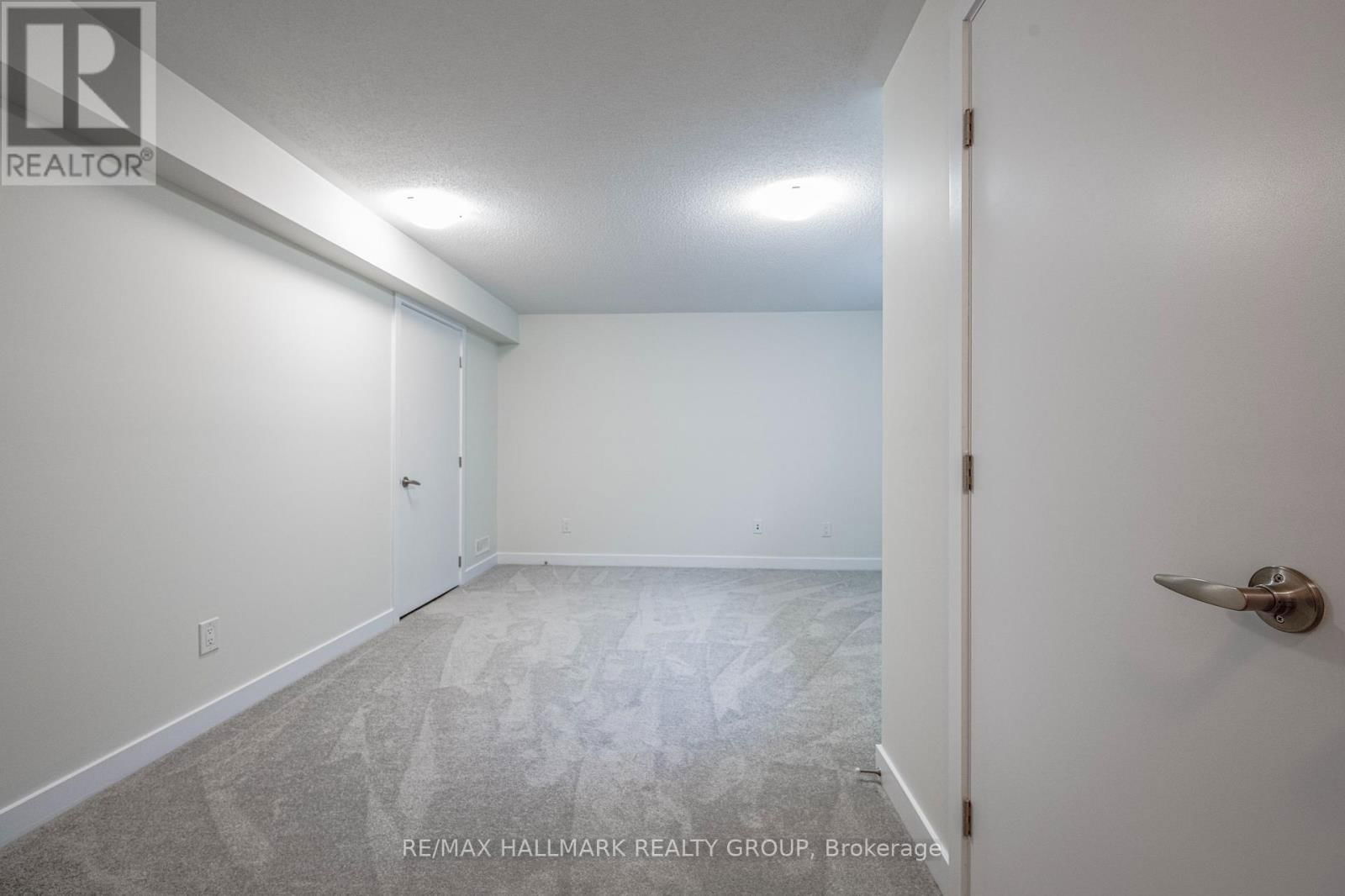 6357 PERTH STREET Image 32