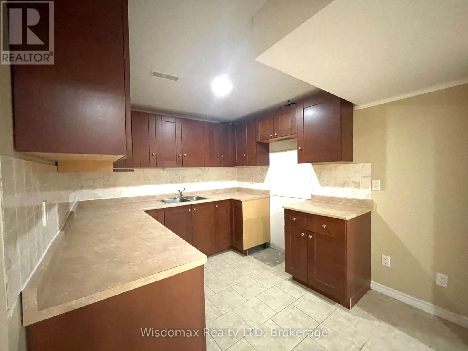 95 BARBICAN TRAIL Image 24