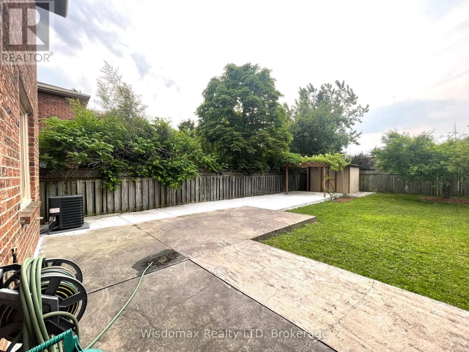 95 BARBICAN TRAIL Image 32
