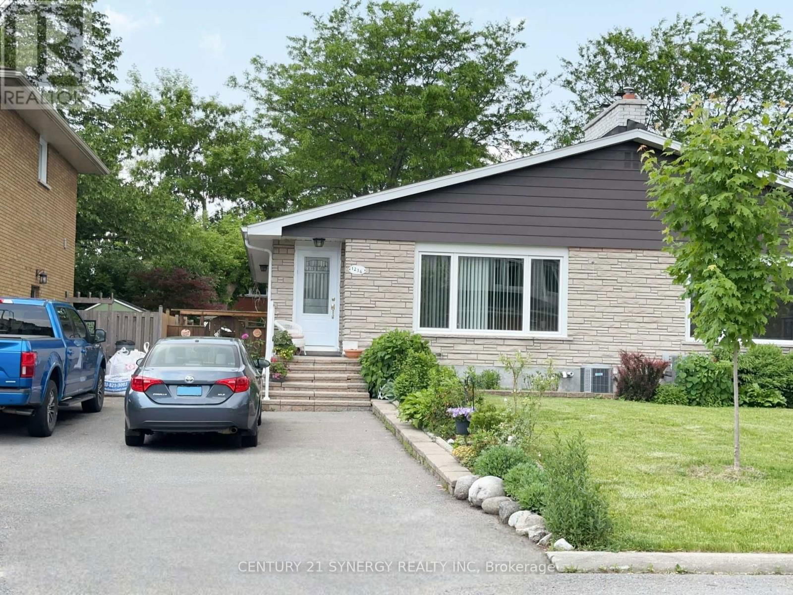 2 - 1236 CLYDE AVENUE Image 19