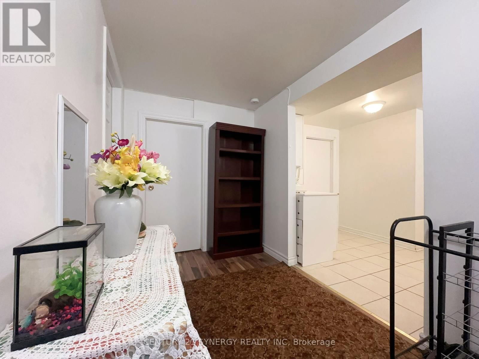 2 - 1236 CLYDE AVENUE Image 6