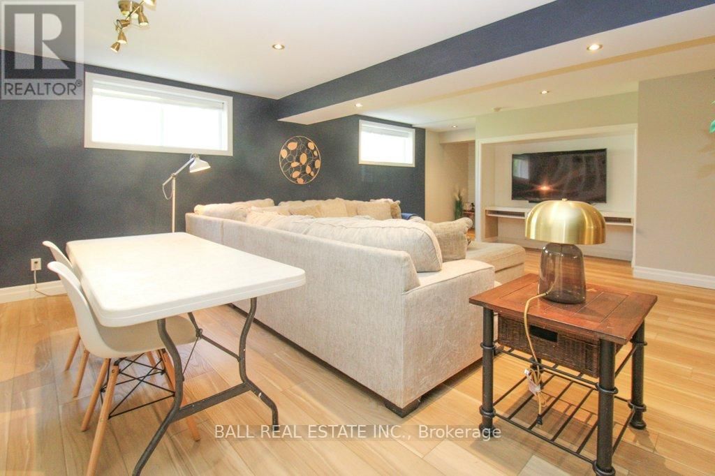 89 WHITFIELD ROAD Image 30