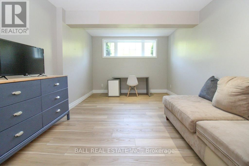 89 WHITFIELD ROAD Image 37
