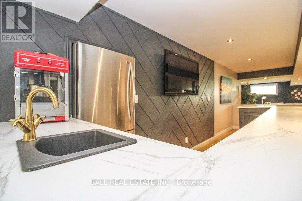89 WHITFIELD ROAD Image 41