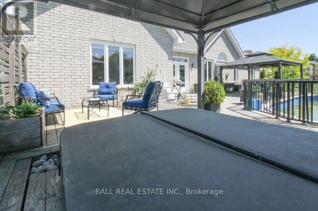 89 WHITFIELD ROAD Image 42