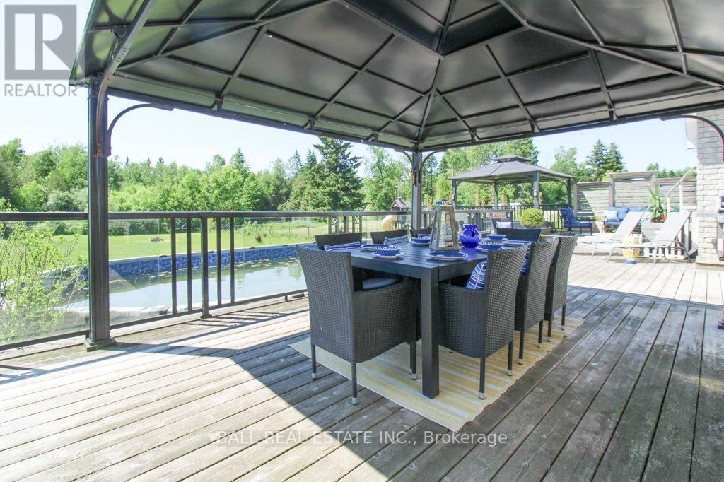 89 WHITFIELD ROAD Image 44