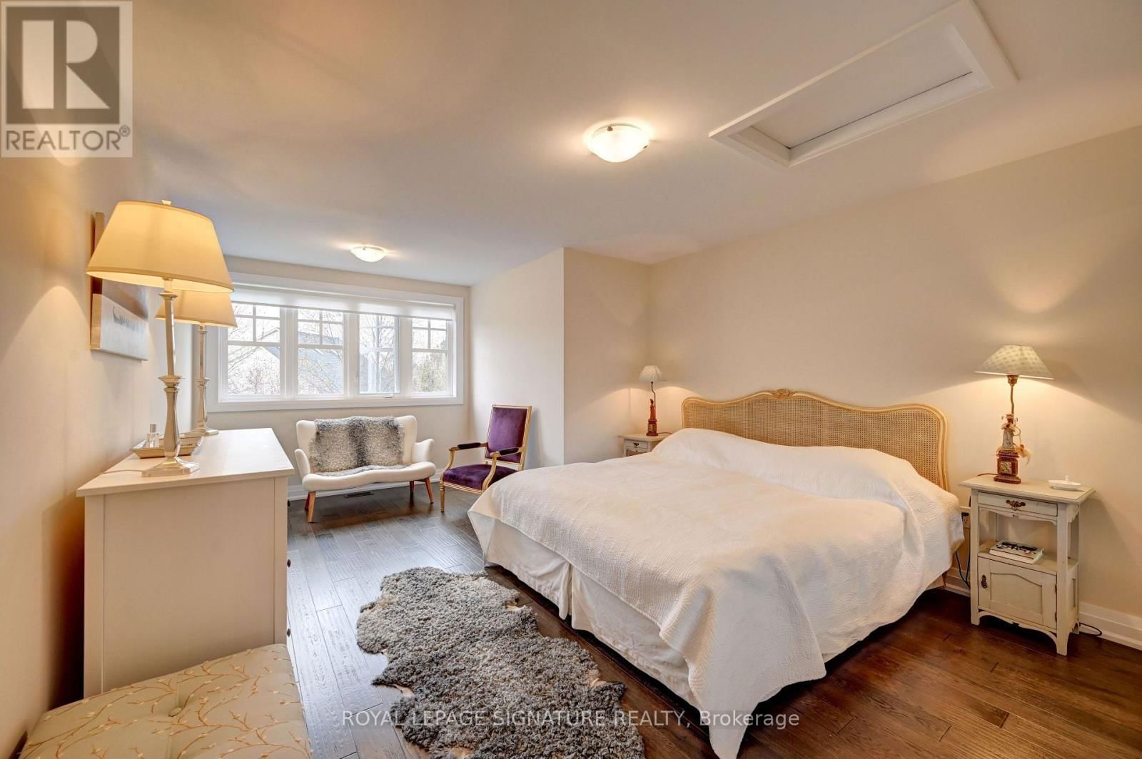 38 WINDSOR CIRCLE Image 41