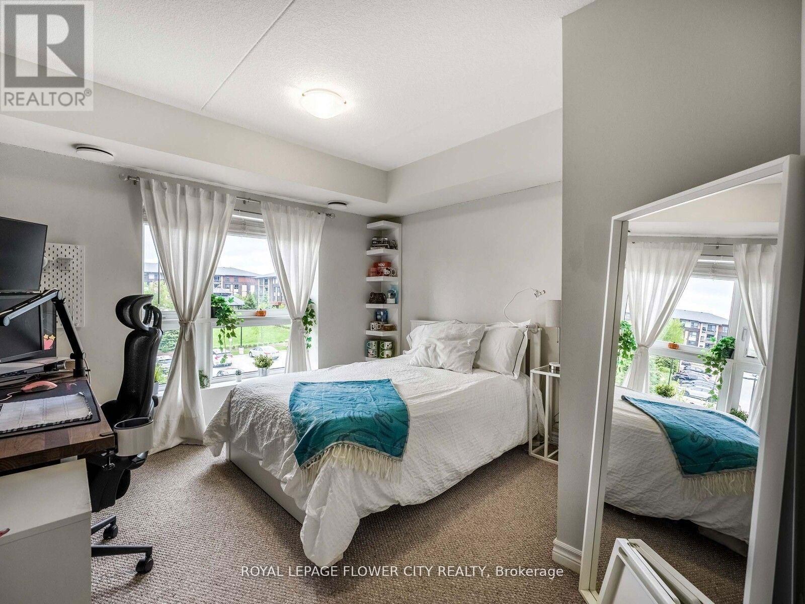 303 - 7 KAY CRESCENT Image 18