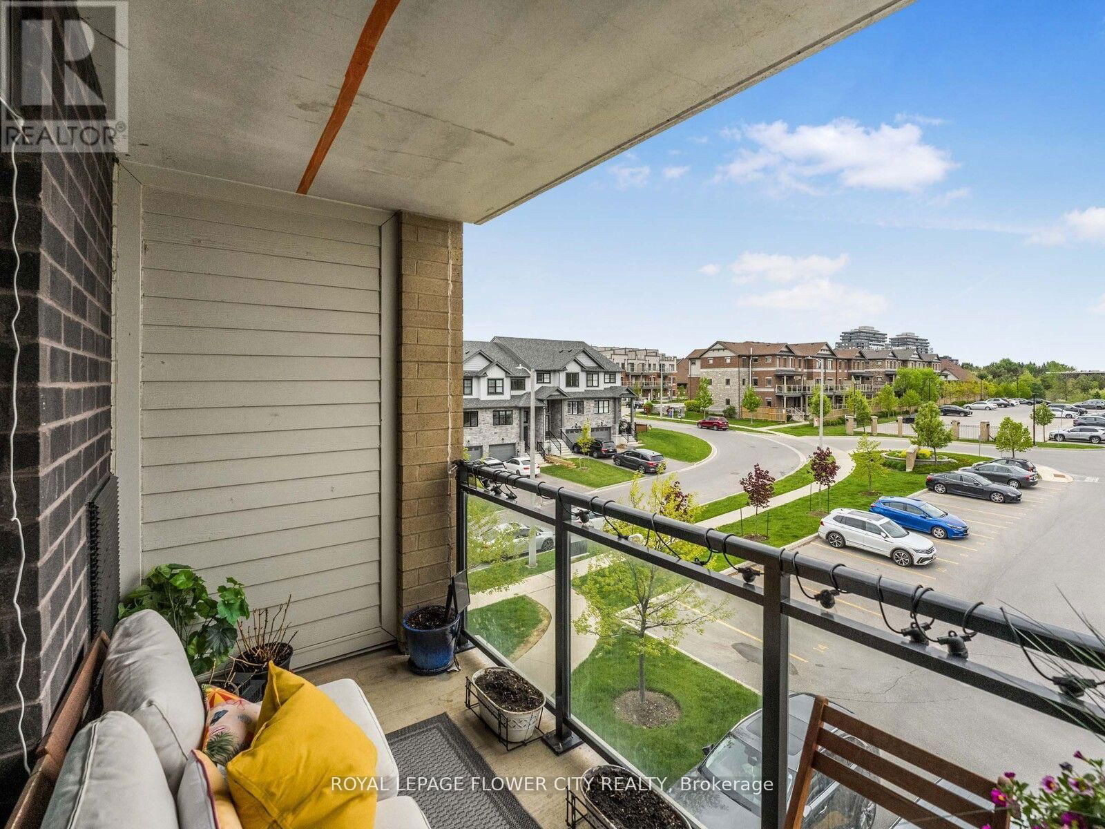 303 - 7 KAY CRESCENT Image 26
