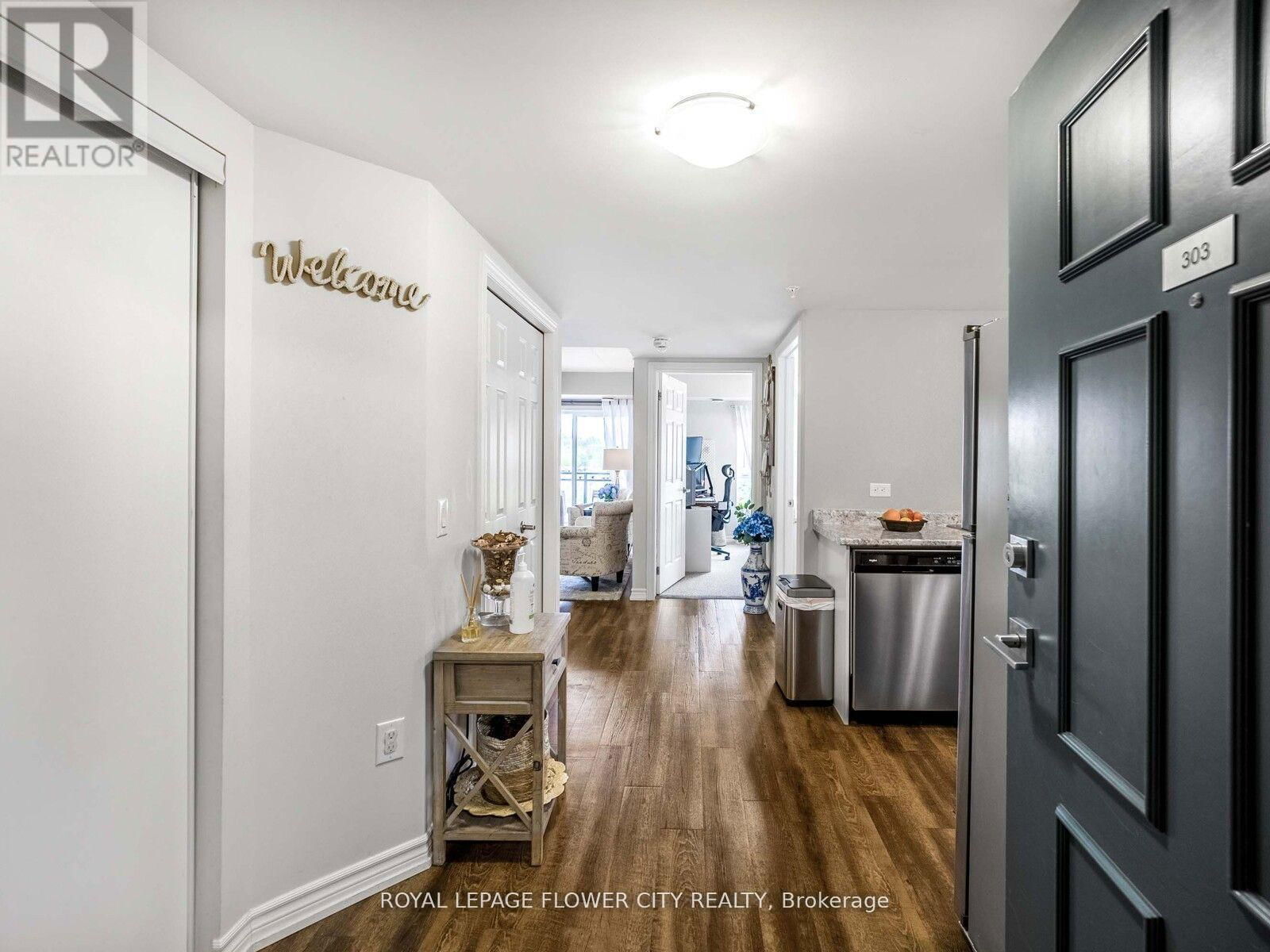 303 - 7 KAY CRESCENT Image 5