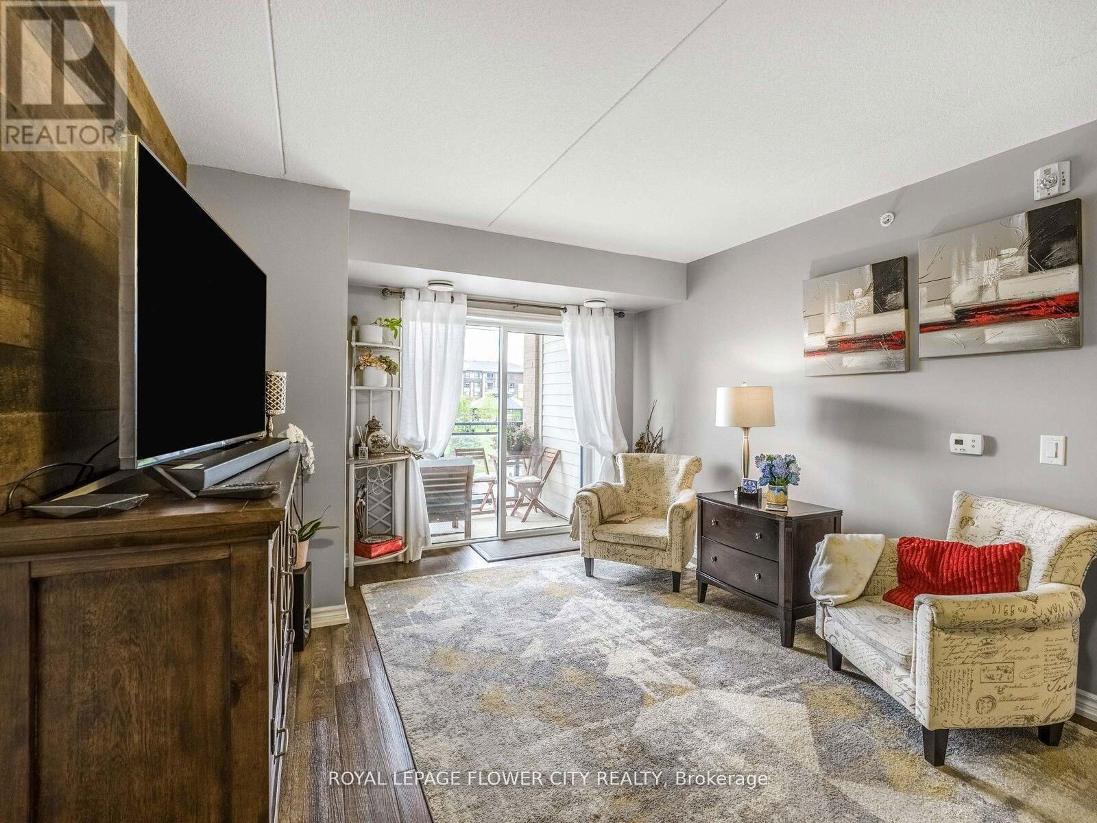 303 - 7 KAY CRESCENT Image 9