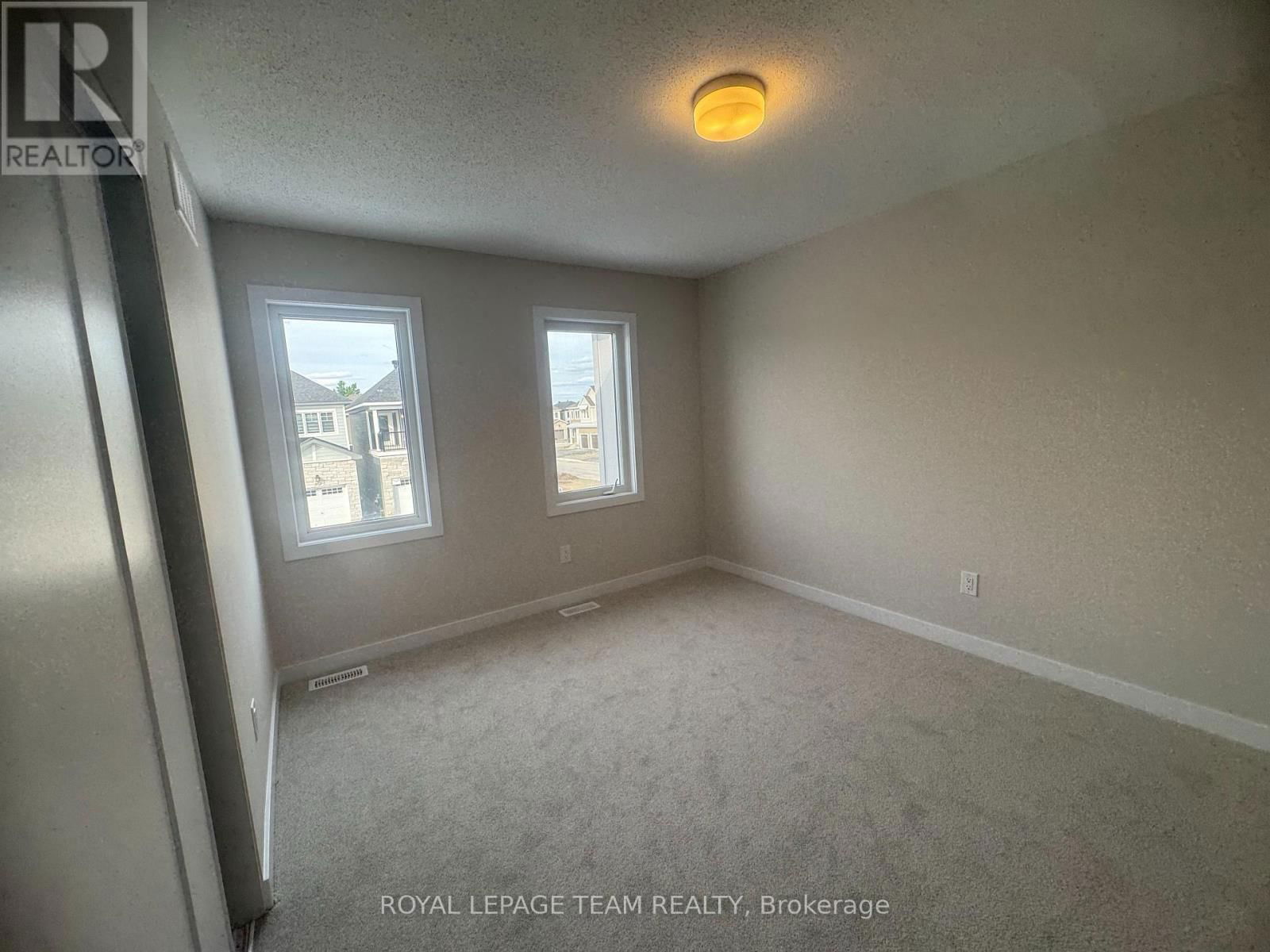 958 SEAGRAVE LANE Image 11