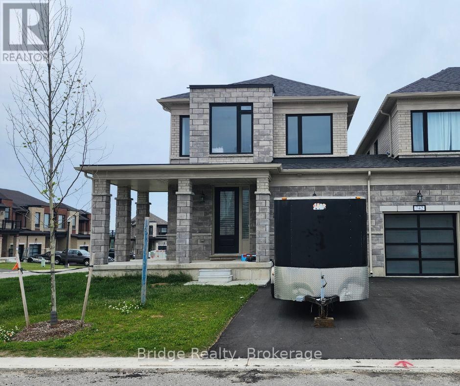 744 KHALSA DRIVE Image 1