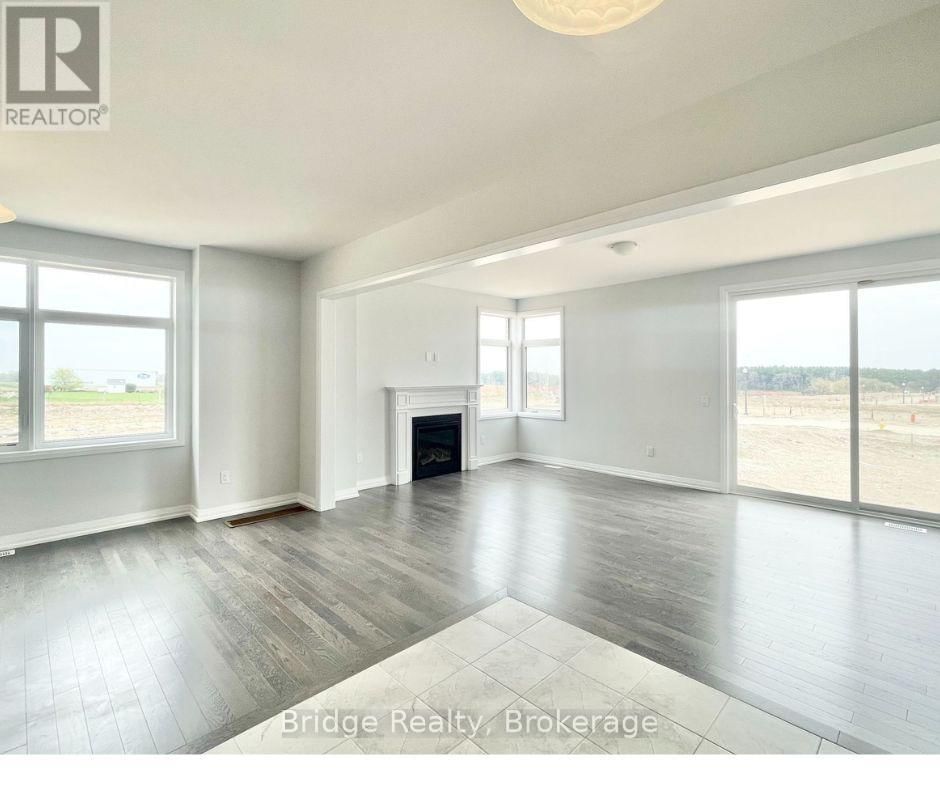744 KHALSA DRIVE Image 5