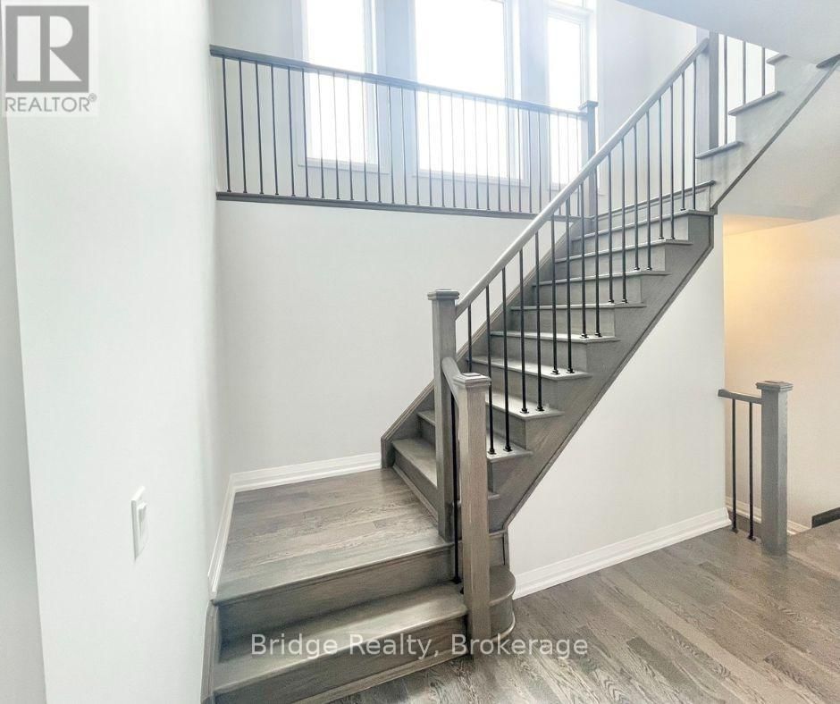 744 KHALSA DRIVE Image 6