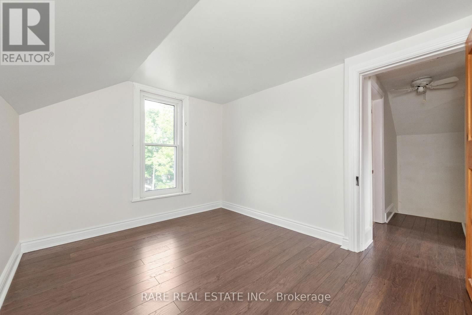 46 ABERDEEN AVENUE Image 27