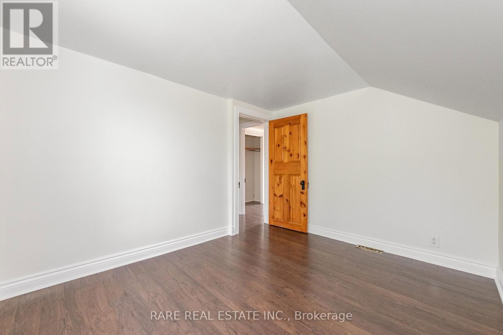 46 ABERDEEN AVENUE Image 28